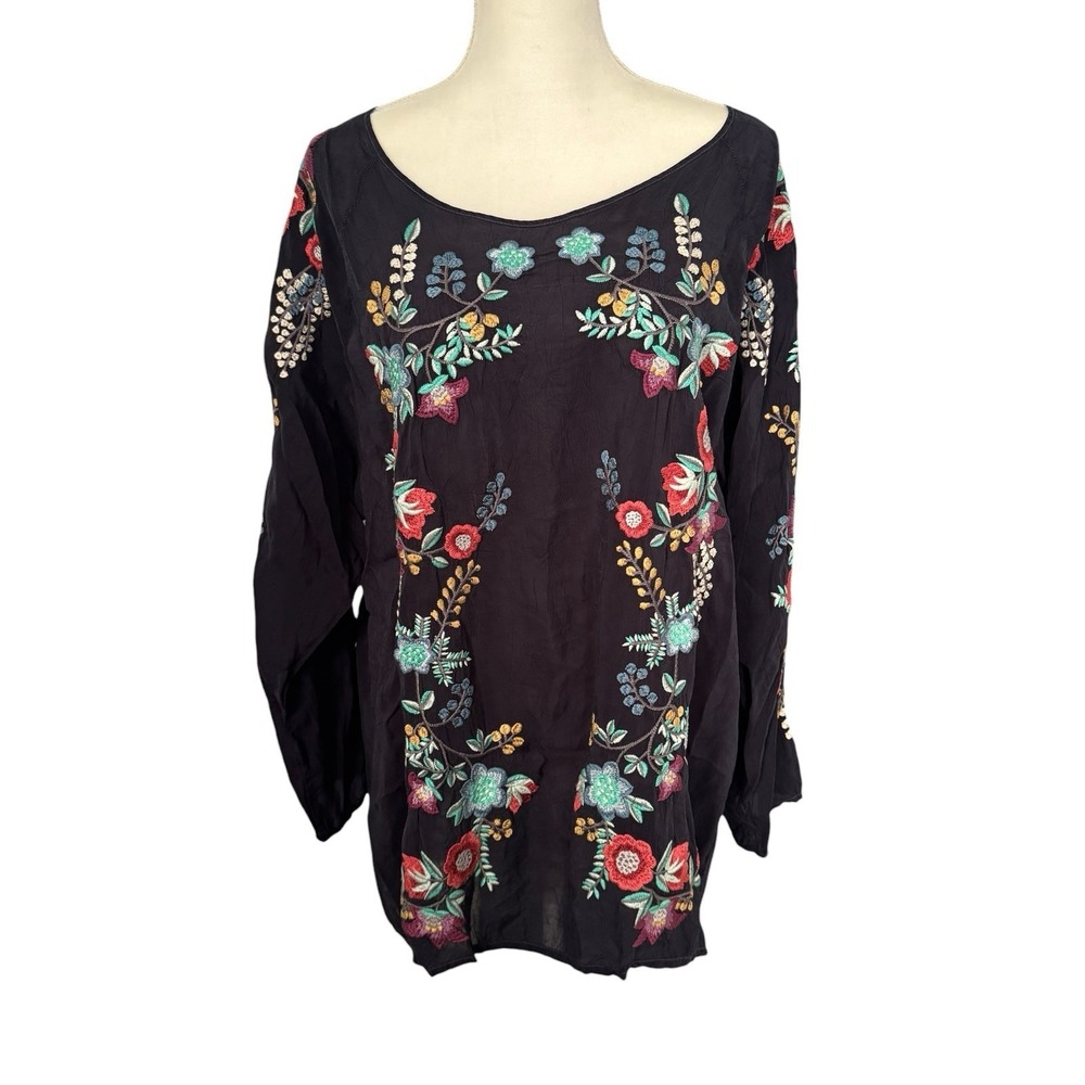 Johnny Was Kikimu Embroidered Floral Rayon Boho Blouse Navy Blue Women's XXL